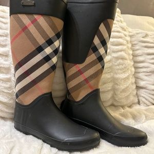 Raining boots
